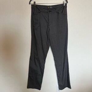 Lee Women’s Wrinkle Free Relaxed Fit Straight Leg Pant - Size 8 Long